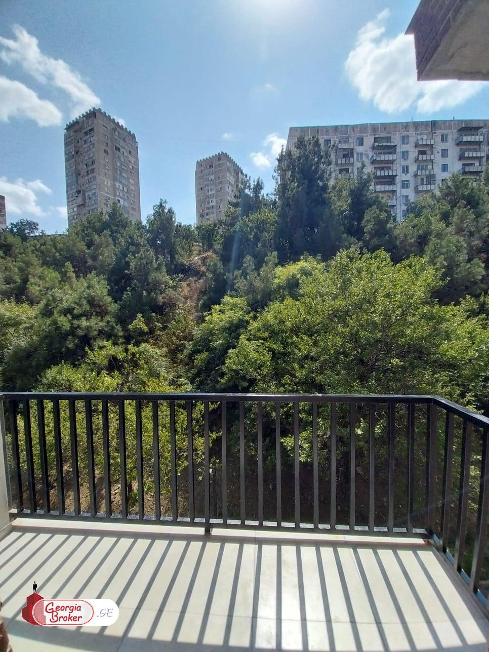 продается квартира с новым ремонтом 2-комнаты